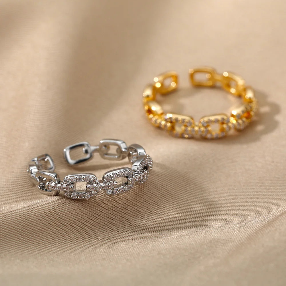 Zircon Twist Chain Rings